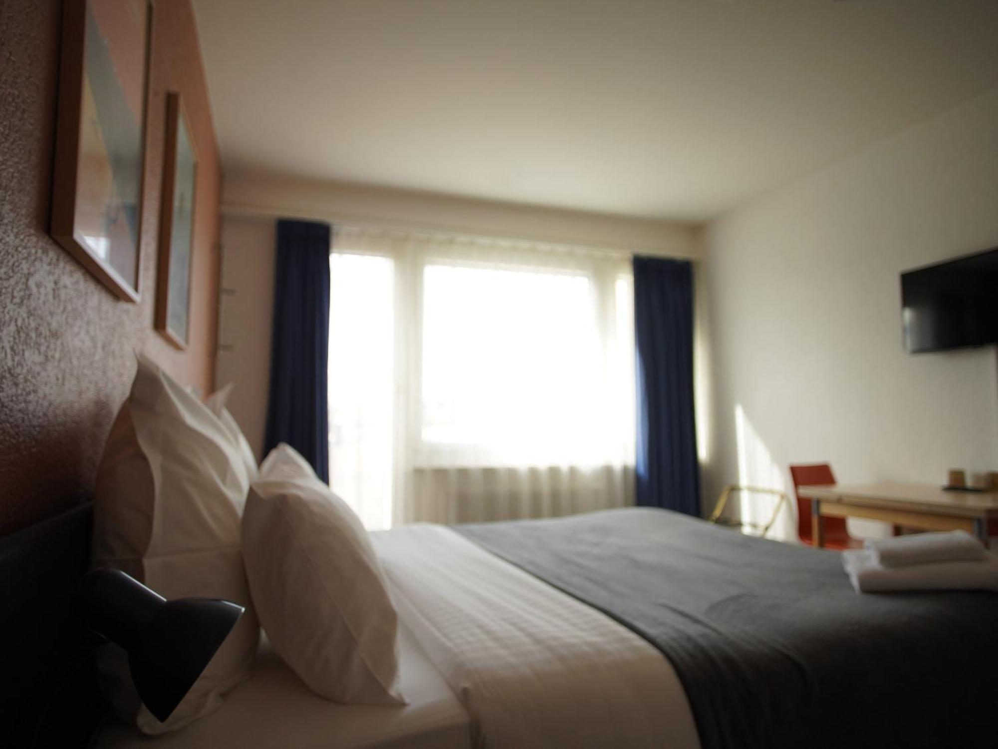 Hotel Carmen Genève Buitenkant foto