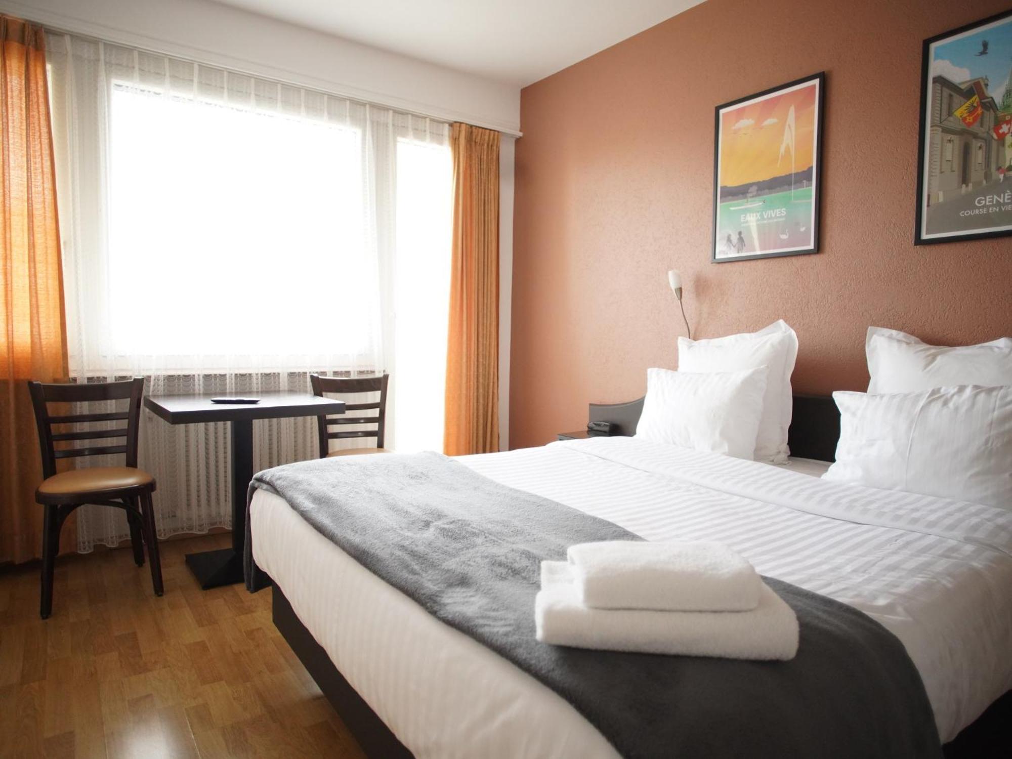 Hotel Carmen Genève Buitenkant foto